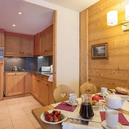 Les Chalets Du Forum 3/4p 10p Apartment Courchevel